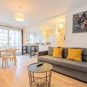 Fully-equipped App With Balcony Near Train Station Appartement Lille